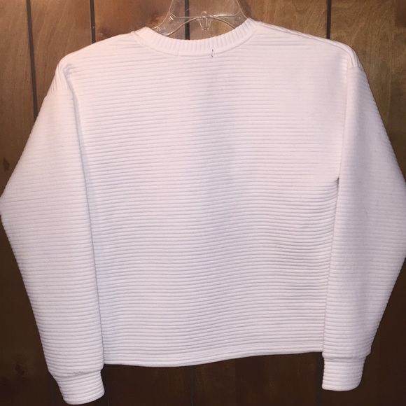 Lace neck top from forever 21 - Picture 3 of 3